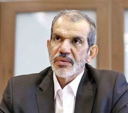 حەسەن دانایی فەر