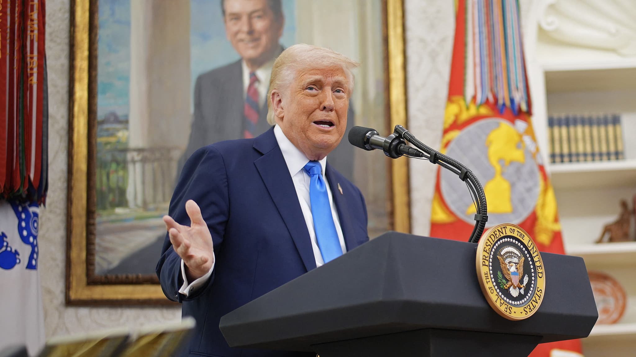 ترەمپ هەڕەشەی بۆردوومانکردنی ئێران دەکات