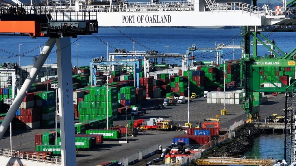 چین گومرکی سەر کاڵای ئەمریکی 125% زیاد دەکات