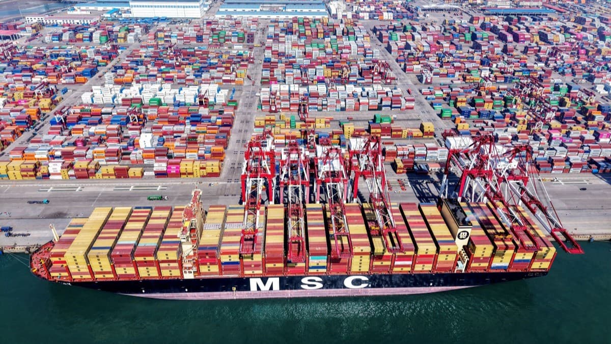 ئابووری چین گەشە دەکات