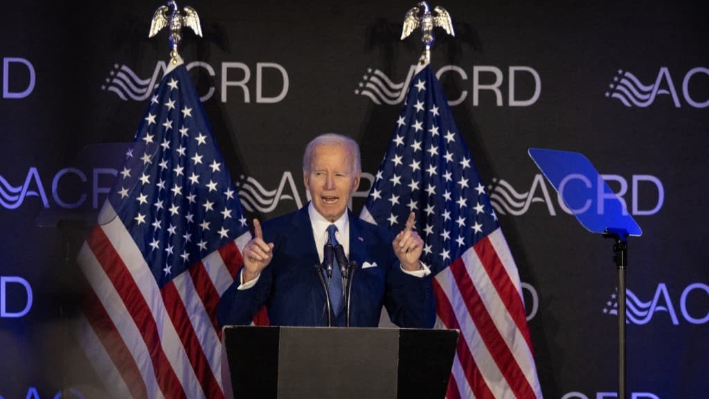 بایدن ڕەخنەی توند لە ئیدارەی ترەمپ دەگرێت