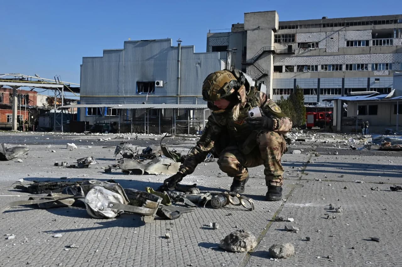 ڕووسیا پاسێکی کرێکارانی لە ئۆکراینا کردە ئامانج و نۆ کەس کوژران