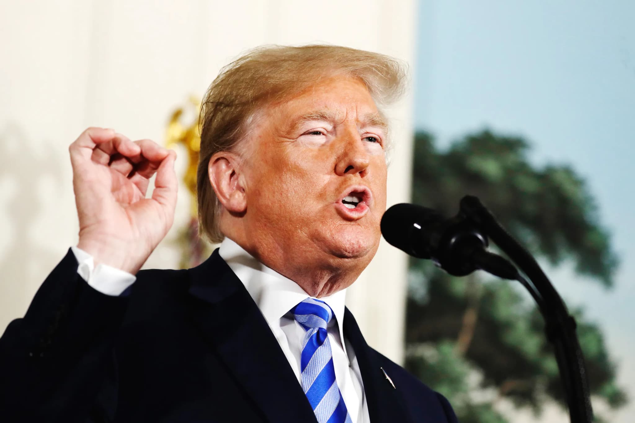 ترەمپ: ئەگەر ناچار بین هێرش دەکەینە سەر ئێران