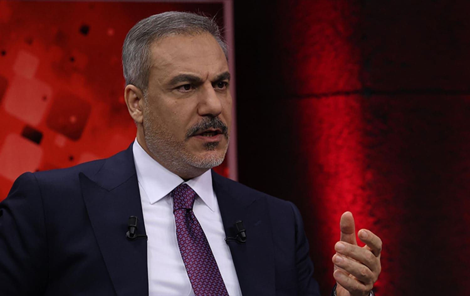 هاکان فیدان: بریاری چەک دانانی پەکەکە بریارێکی مێژووییە و گرنگییەکی زۆری بۆ ناوچەکە هەیە