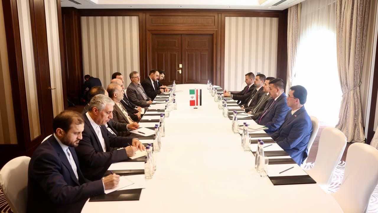 عێراق و ئێران لە مۆسکۆ پرسی چەکدانانی پەکەکە تاوتوێ دەکەن