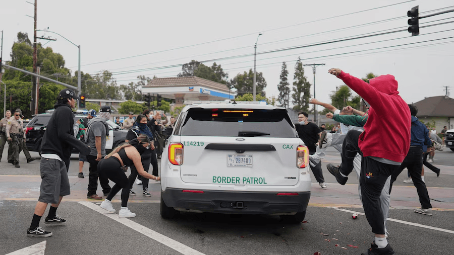 لە ئەمریکا 60 کەس بەهۆی خۆپیشاندانەوە دەستگیرکران