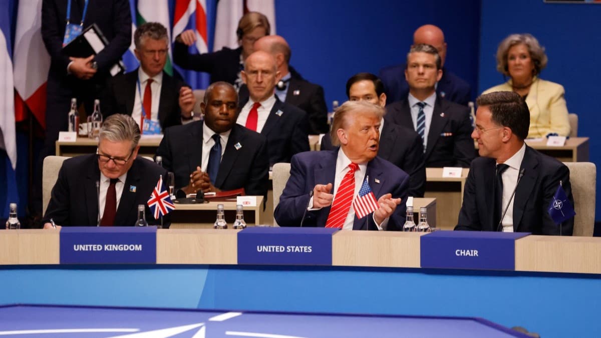 ترەمپ لە کۆبوونەوە و ڕاگەیێنراوە درێژەکانی ناتۆ بێزارە