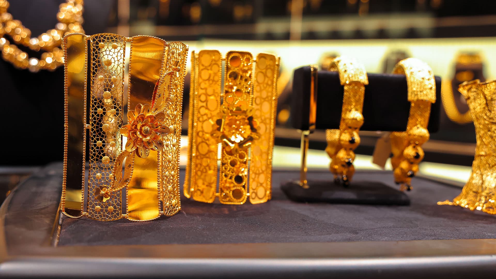 لە دوو ڕۆژدا هەر مسقاڵێک زێڕ 12 هەزار دینار دابەزیوە