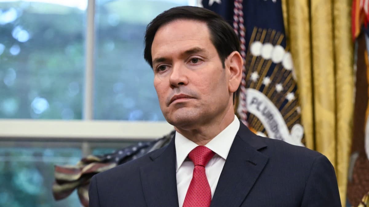 وەزیری دەرەوەی ئەمریکا دەیەوێت ڕاستەوخۆ لەگەڵ بەرپرسانی ئێران کۆببێتەوە