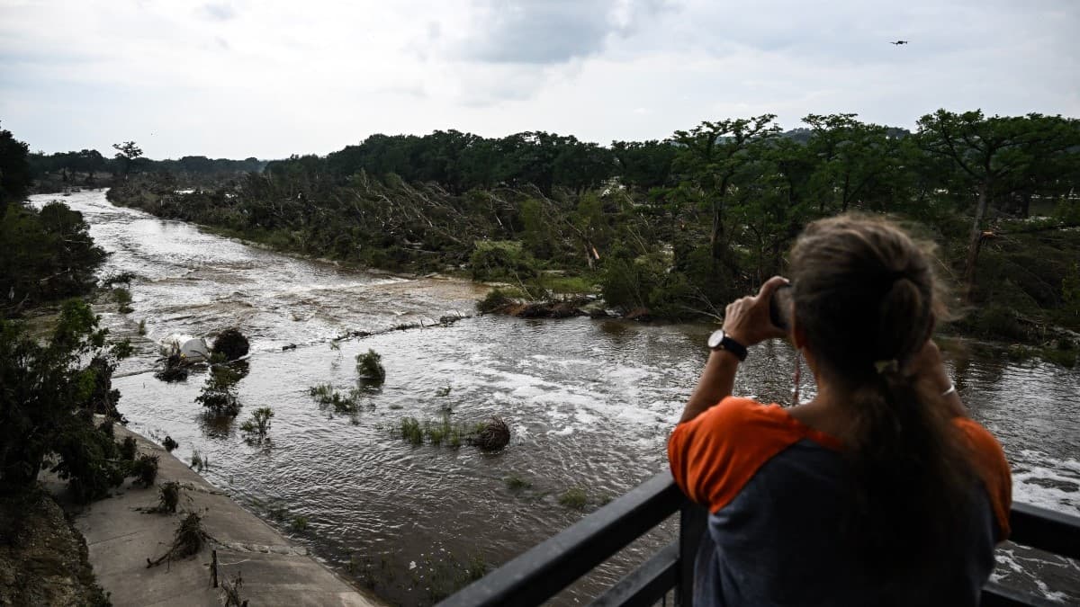 گیانلەدەستدان بەهۆی لافاوەکەی تێکساس بۆ 82 کەس بەرزبووەوە