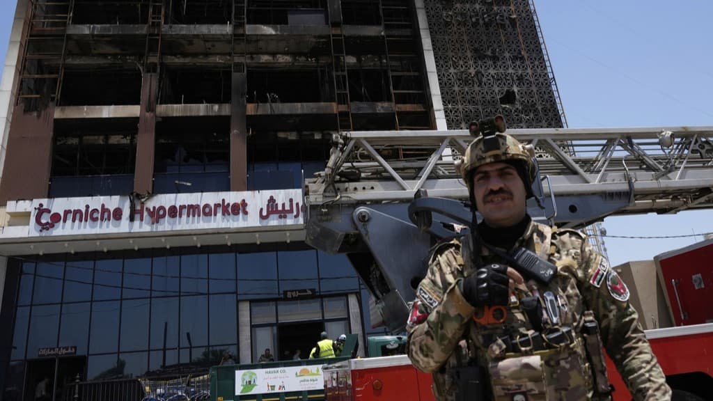 دوای ئاگرکەوتنەوەکەی کوت 10 هۆتێل و دامەزراوەی گەشتیاری لە مووسڵ دادەخرێن