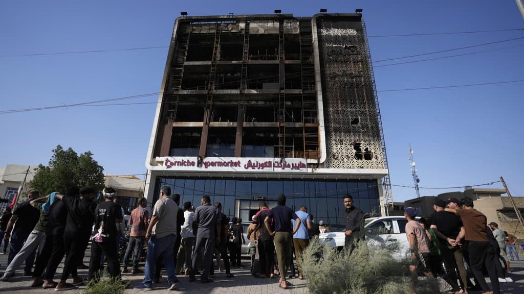 بڕیاری ڕووخاندنی باڵەخانە سووتاوەکەی کوت دەدرێت