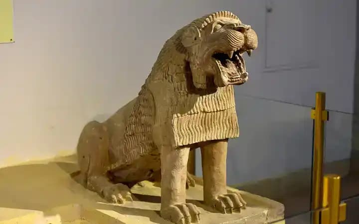 "شادوبوم" شوێنەوارێکی گەشتیاریی بێ گەشتیار