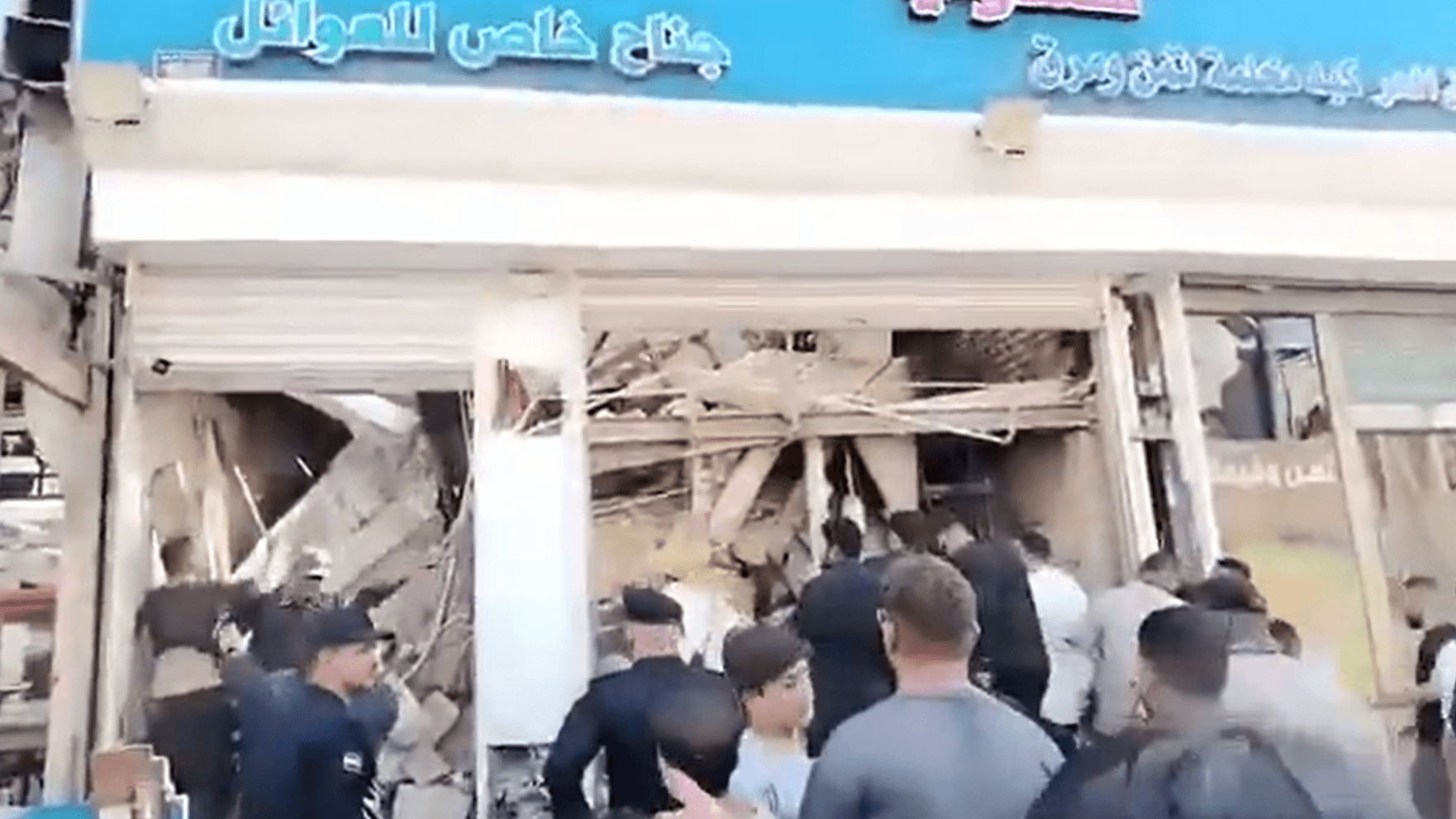 دوای پردەکەی کەربەلا، لە نەجەفیش سەقفی چێشتخانەیەک داڕما