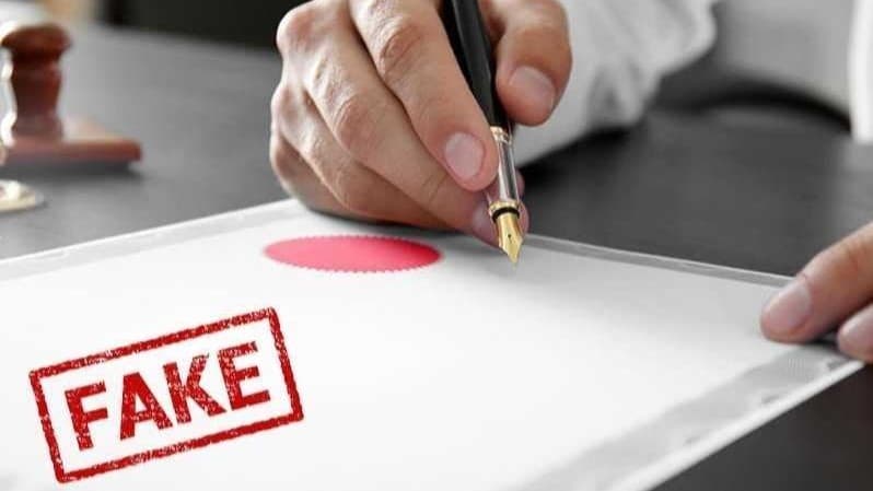 ڕاپۆرتێکی ئەمریکی: بەشێک لە بەرپرسانی عێراق بڕوانامەکانیان ساختەیە