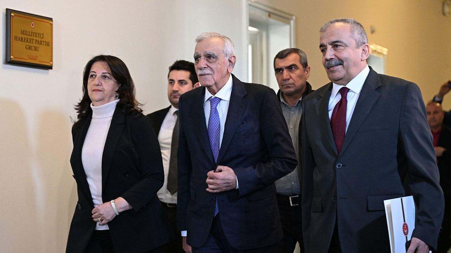 شاندی ئیمرالی بۆ جاری سێیەم سەردانی ئۆجەلان دەکەن