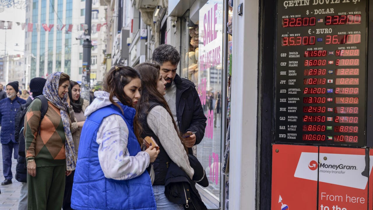 بۆ یەکەمجار دوای 18 ساڵ بانکی ناوەندی تورکیا بڕیارێک دەدات