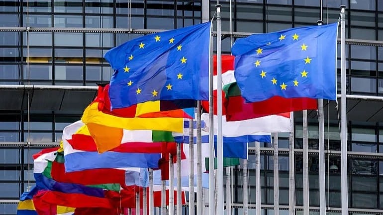 یەکێتیی ئەوروپا داوا لە دانیشتوانی دەکات خواردن کۆگا بکەن