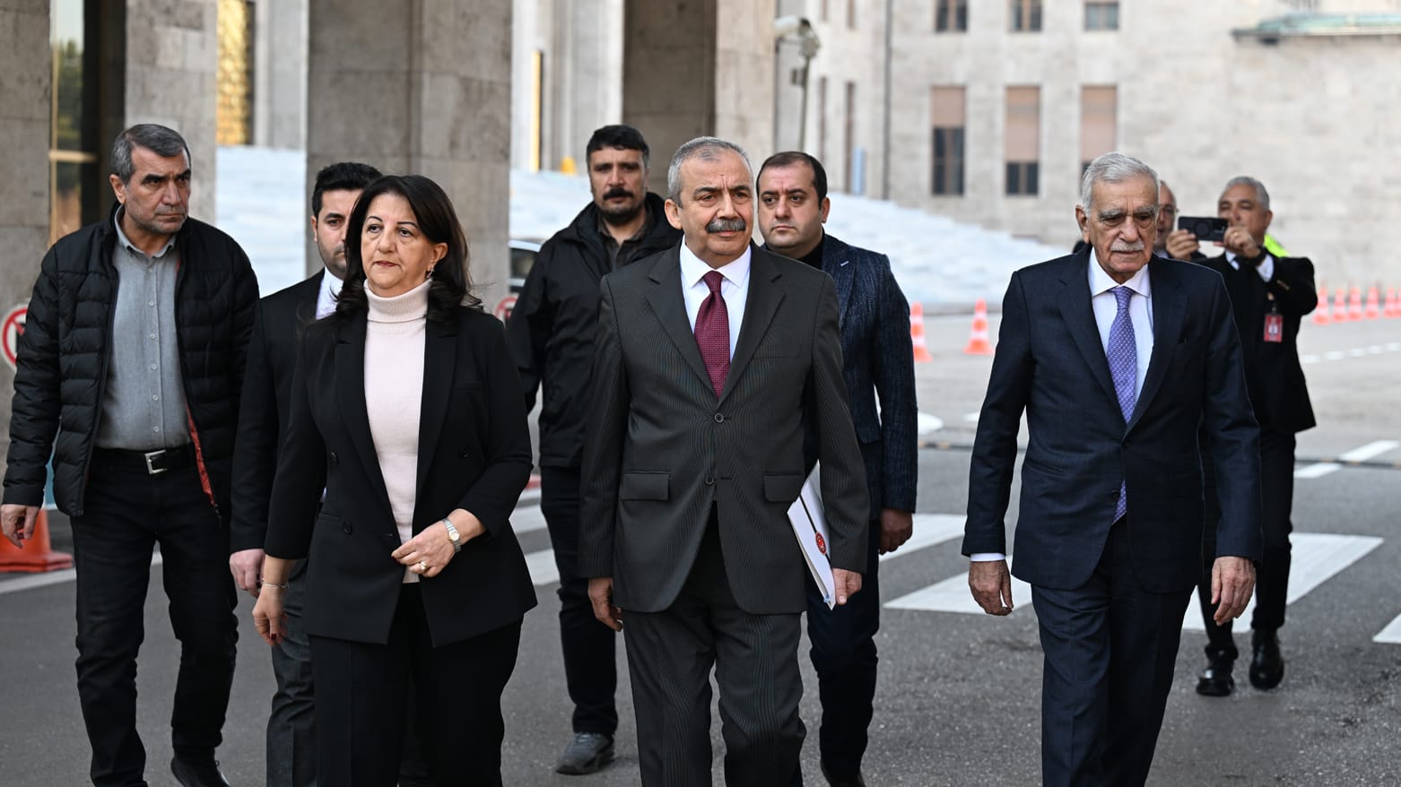 شاندی دەم پارتی لەگەڵ وەزیری دادی تورکیا کۆدەبنەوە