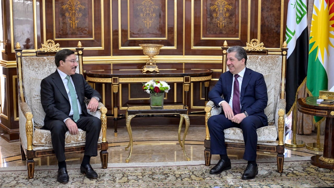 سەرۆکوەزیران مەسرور بارزانی و عەلی عەلاق گفتوگۆ لەبارەی هەژماری من دەکەن