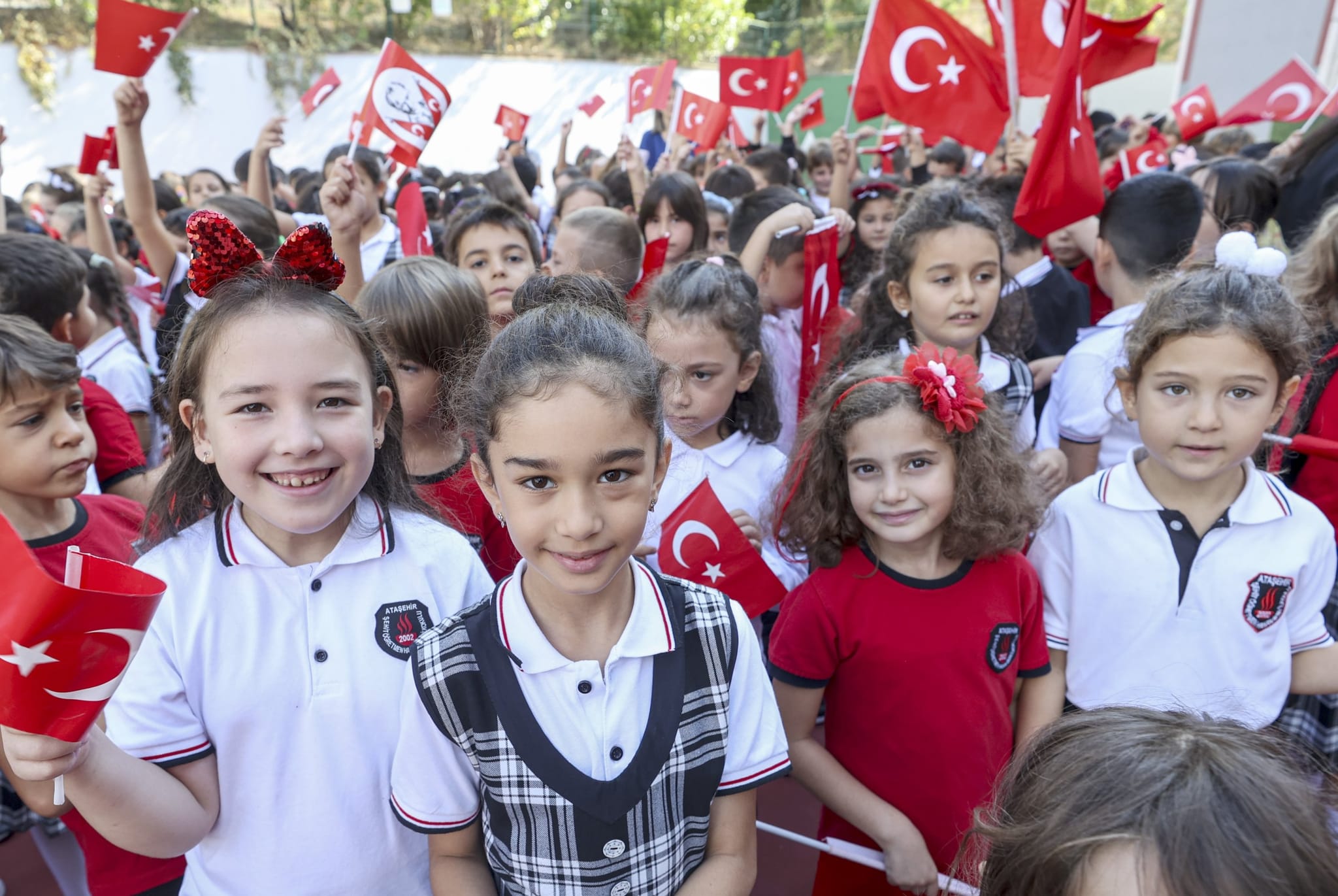 زیاتر لە 25٪ هاووڵاتیانی تورکیا لە منداڵ پێکهاتوون