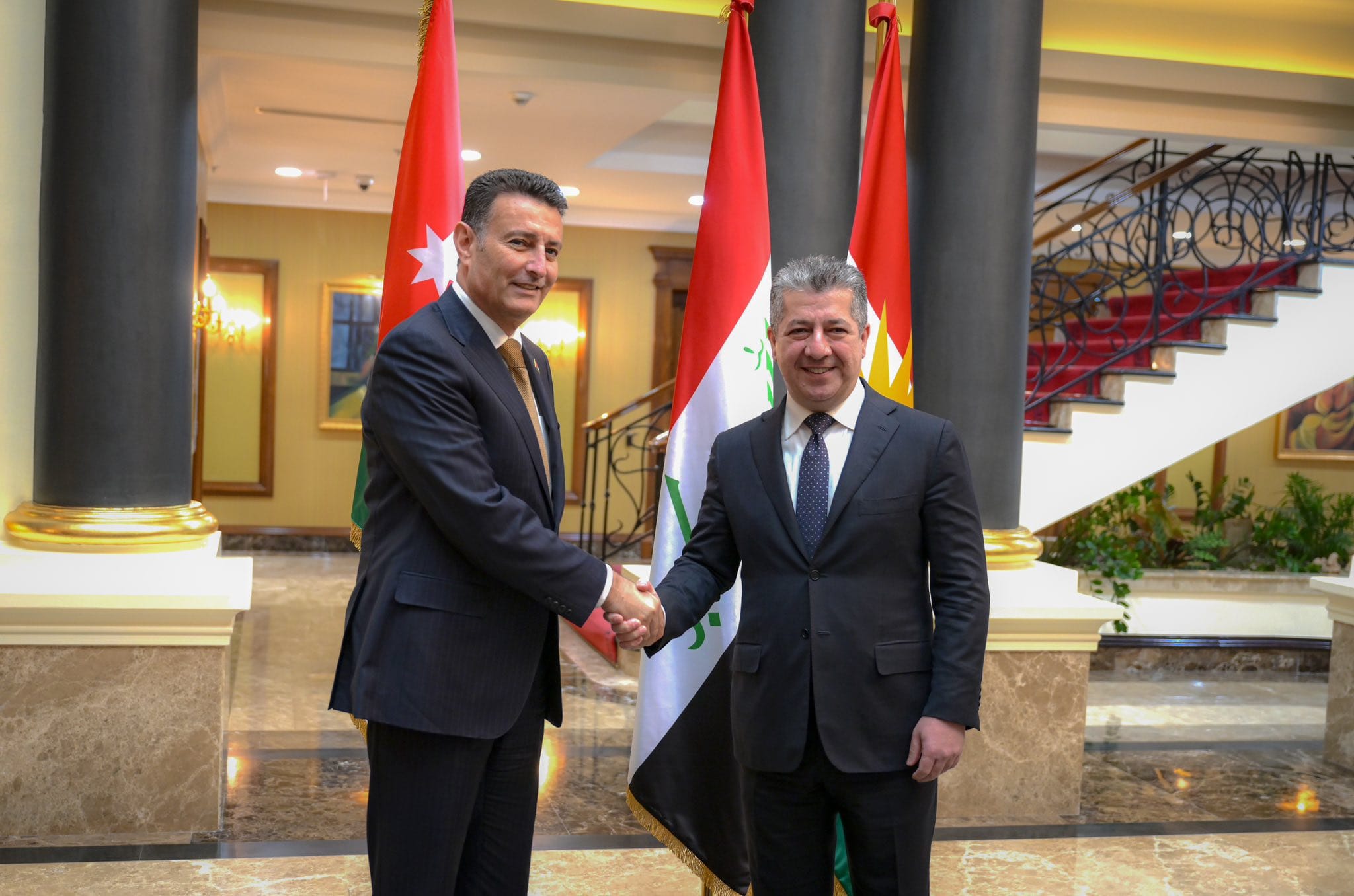 مەسرور بارزانی دۆخی ناوچەكە لەگەڵ سەرۆكی ئەنجوومەنی نوێنەرانی ئوردن تاوتوێ دەكات