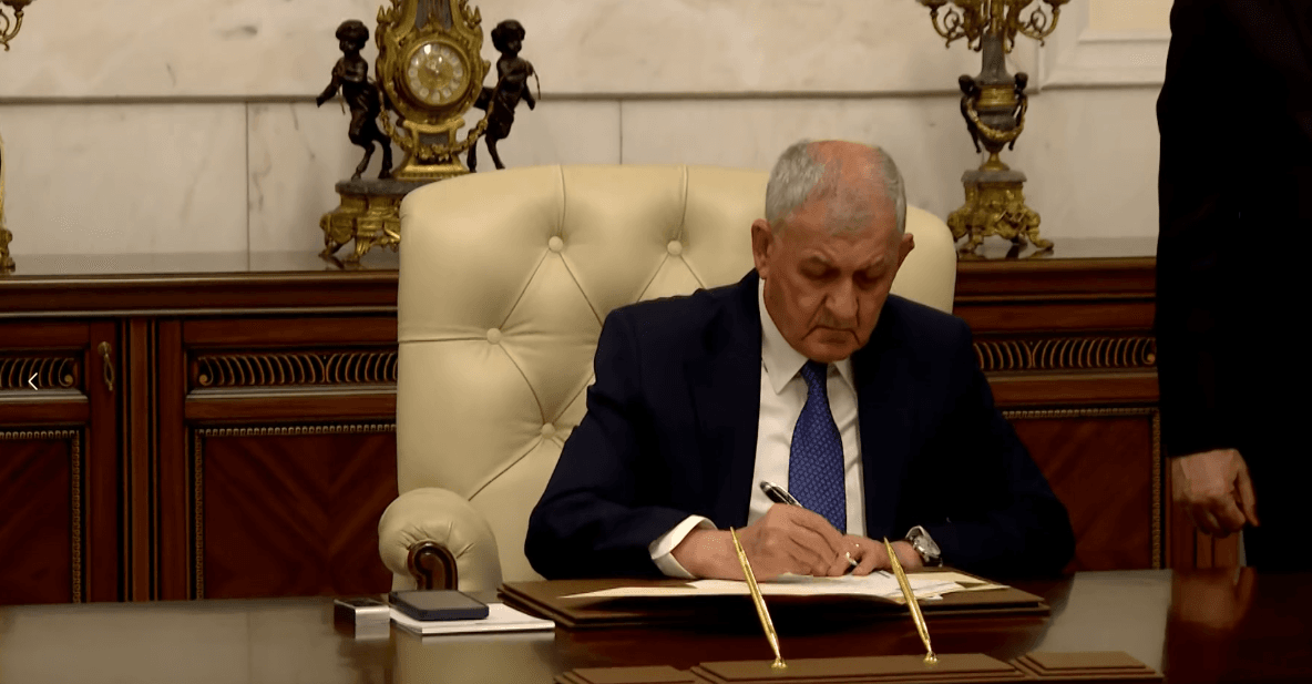 سەرۆککۆماری عێراق واژۆی لەسەر بەپارێزگابوونی هەڵەبجە کرد