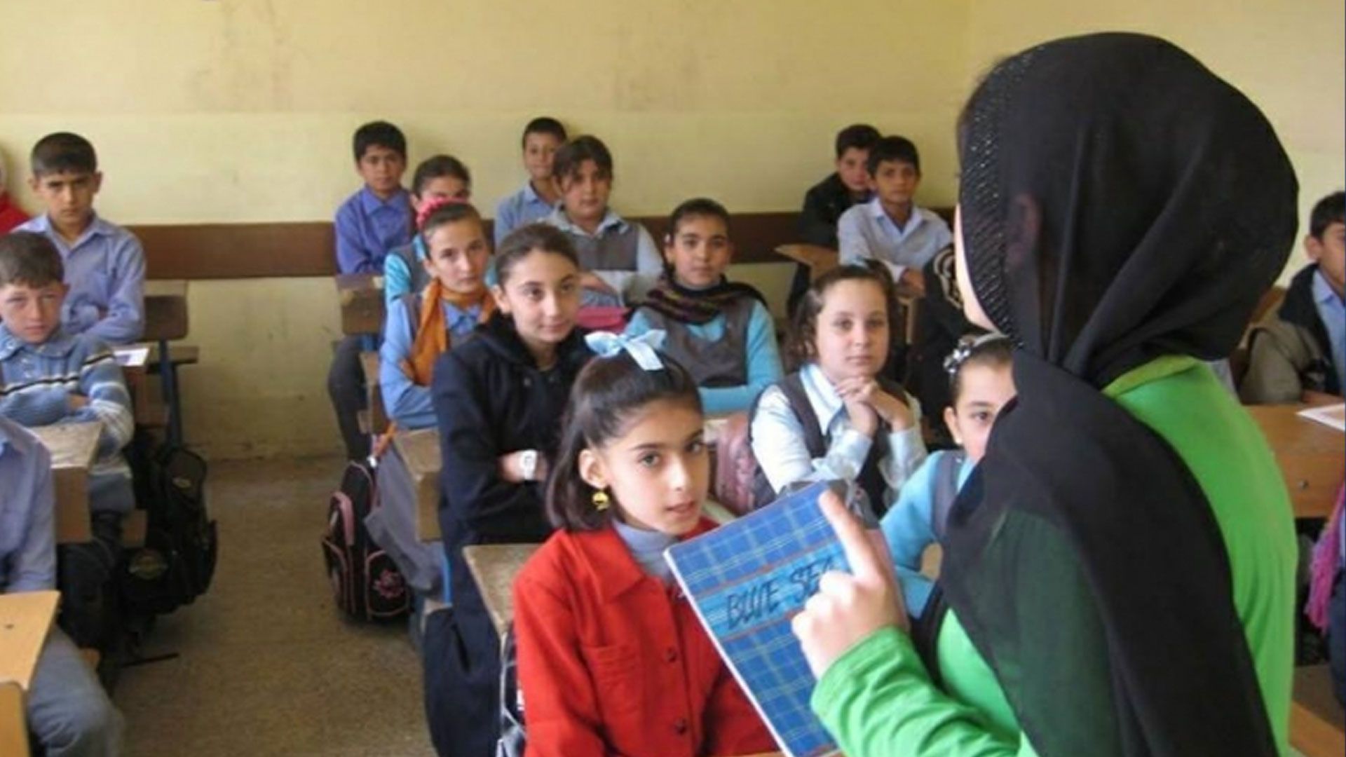 نزیکەی 400 مامۆستای وانەبێژی دابڕاو گەڕێنراونەتەوە