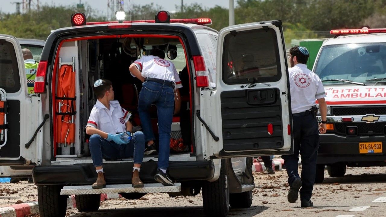 ئەنساروڵڵا لە یەمەنەوە مووشەکێکی بالیستیک ئاڕاستەی تێلئەڤیڤ دەکات