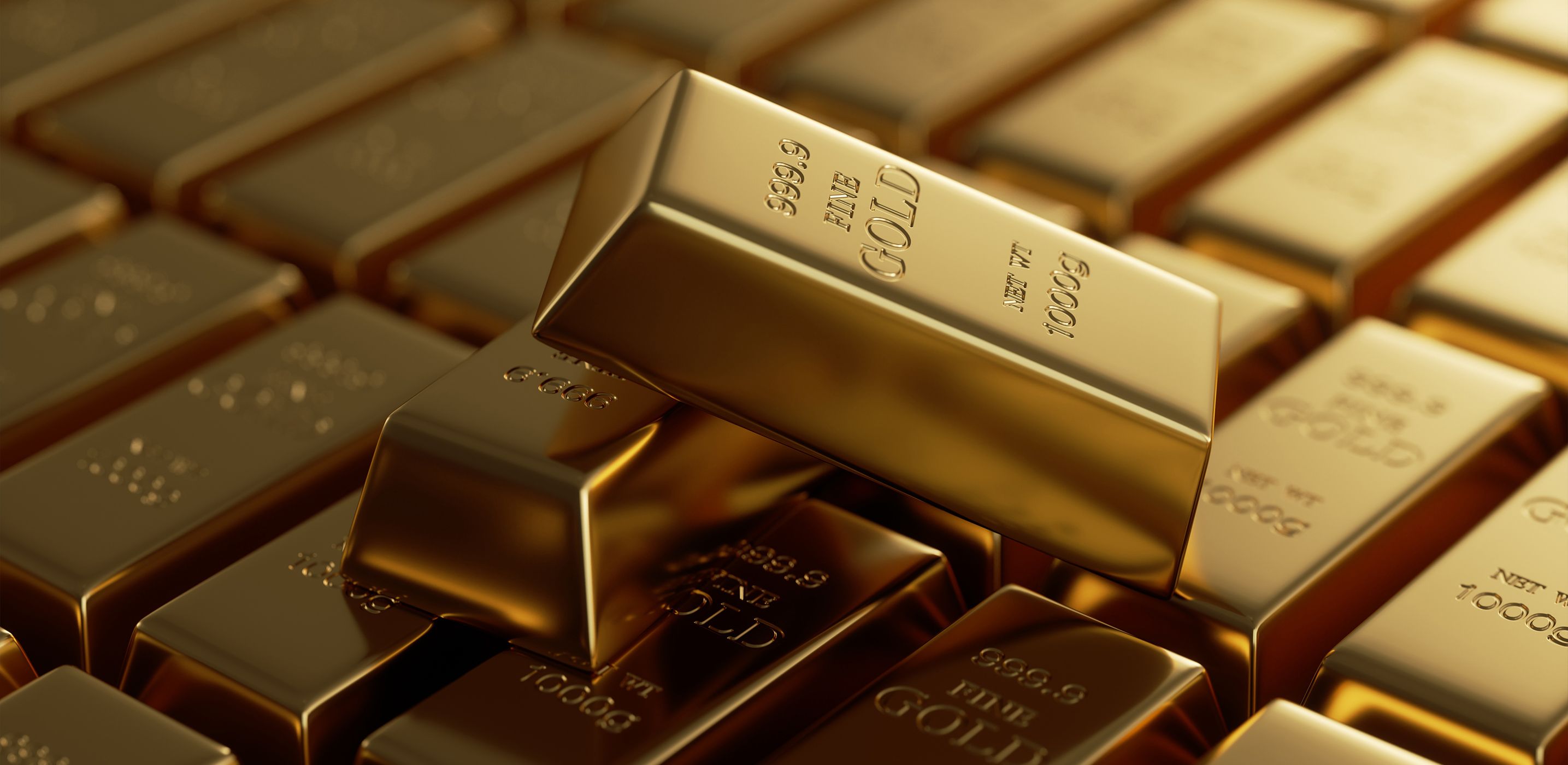 دوای ڕاگەیاندنی ترەمپ بە ڕێککەوتن لەگەڵ چین نرخی زێڕ 2% دابەزی