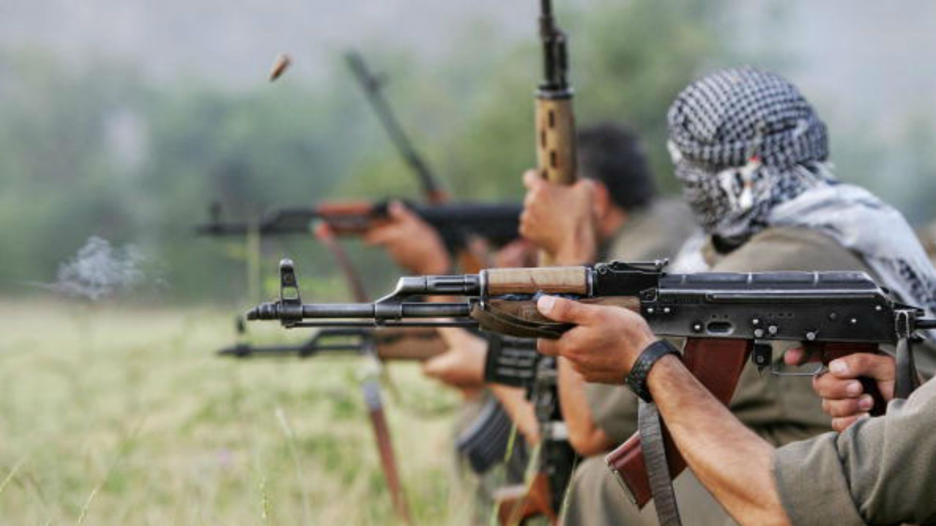 ناوی پێنج شوێن بۆ ڕادەستکردنی چەکەکانی پەکەکە ئاشكرا دەکرێت