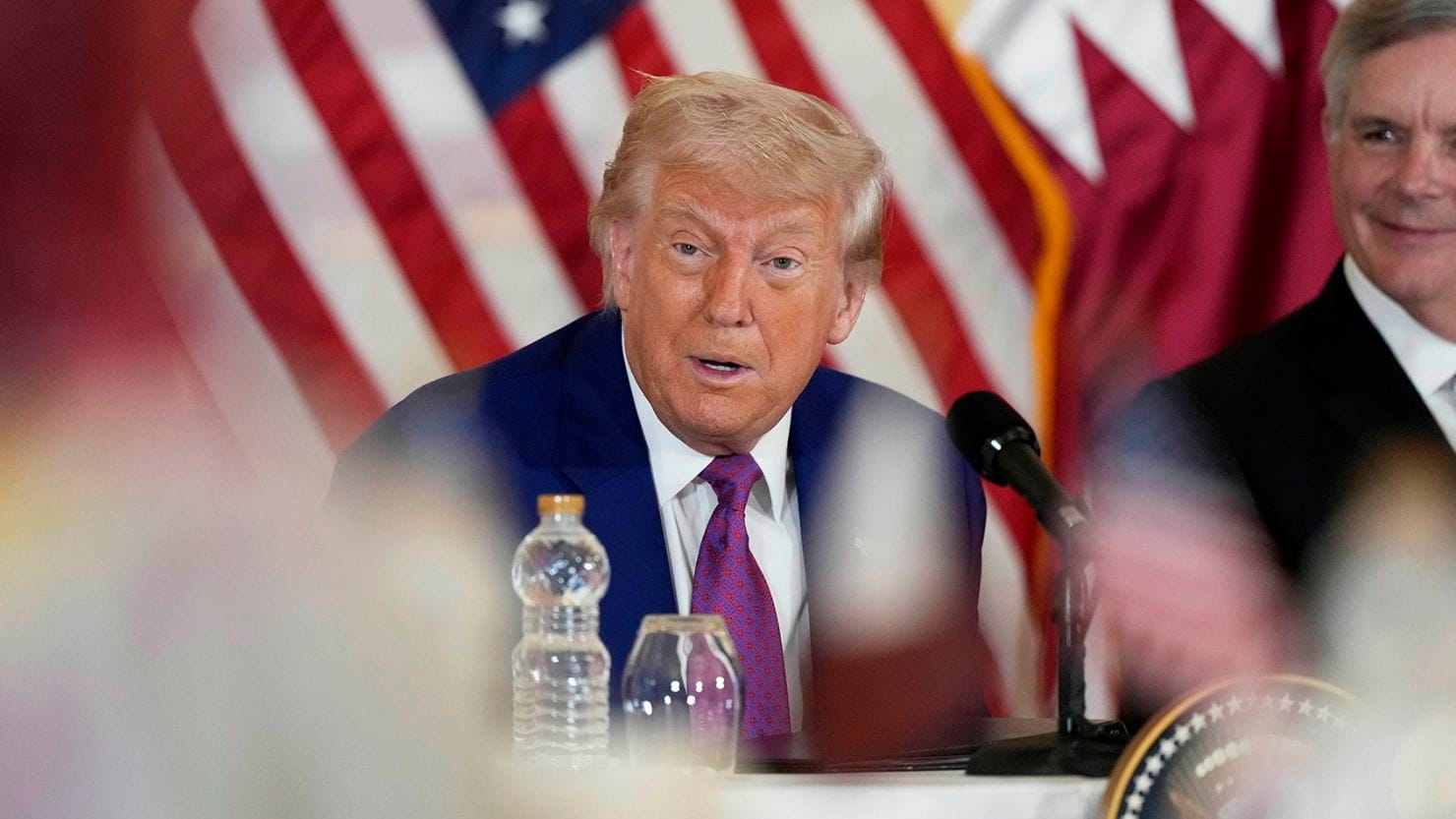 ترەمپ: هیوادارم بە ئاشتییانە لەگەڵ ئێران بگەینە ڕێککەوتن