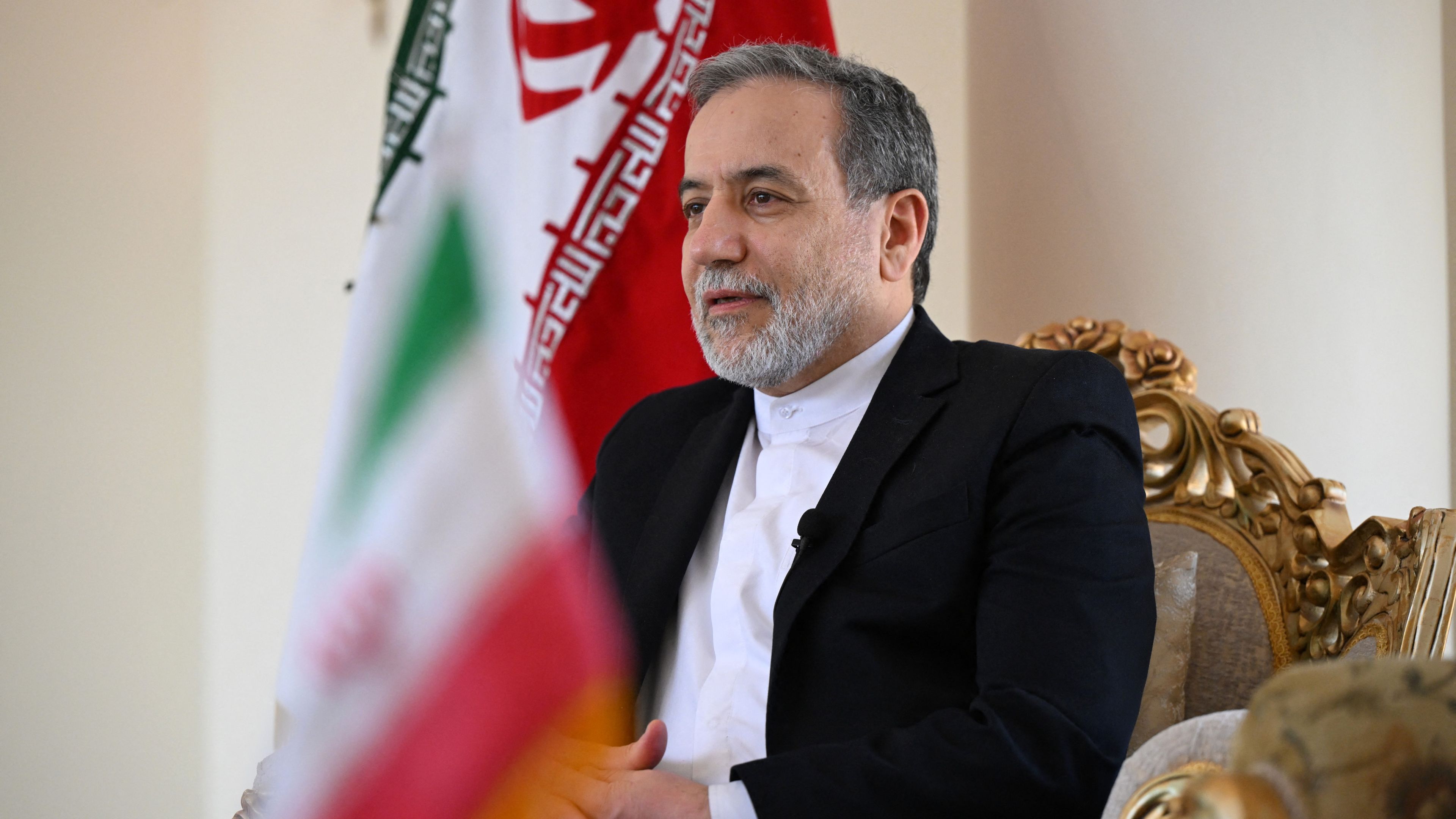 ئێران: دەستبەرداری پیتاندنی یۆرانیۆم نابین