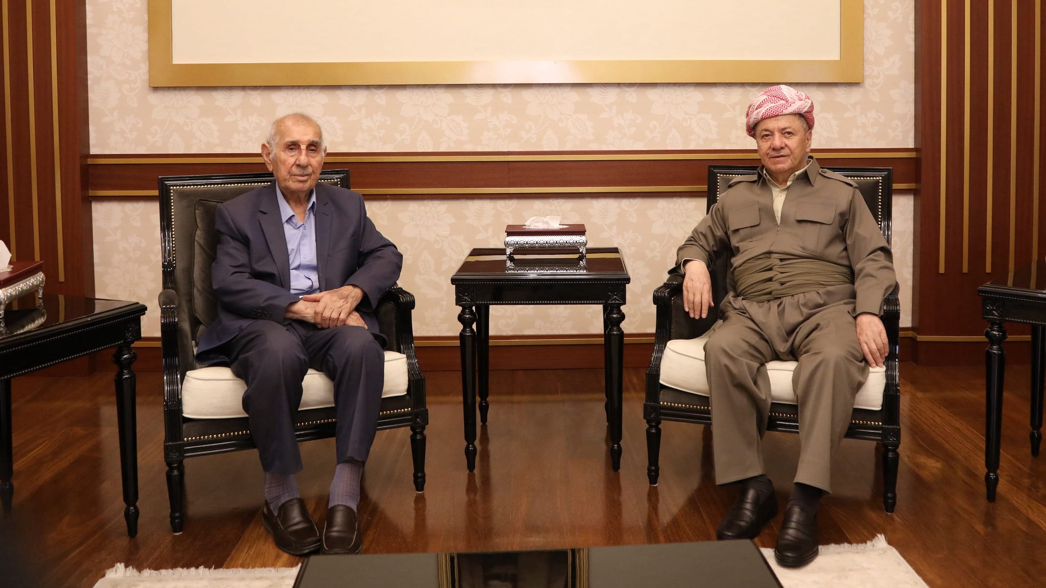 سەرۆک بارزانی ڕۆڵی مەدحەت بێخەو لە بزاڤی ئەدەب و ڕۆشنبیریی کوردی بەرز دەنرخێنێت