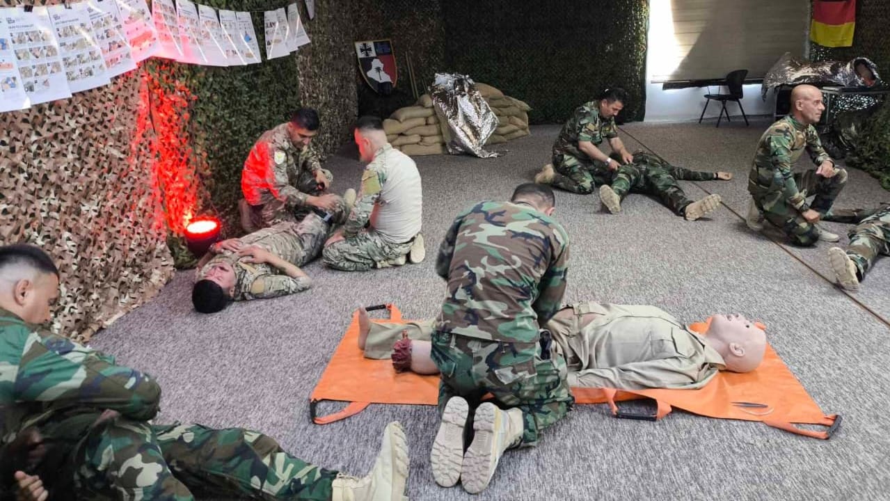 پێشمەرگە لەسەر مامەڵەكردن لەگەڵ بریندارانی مەیدانی جەنگ ڕادەهێندرێن