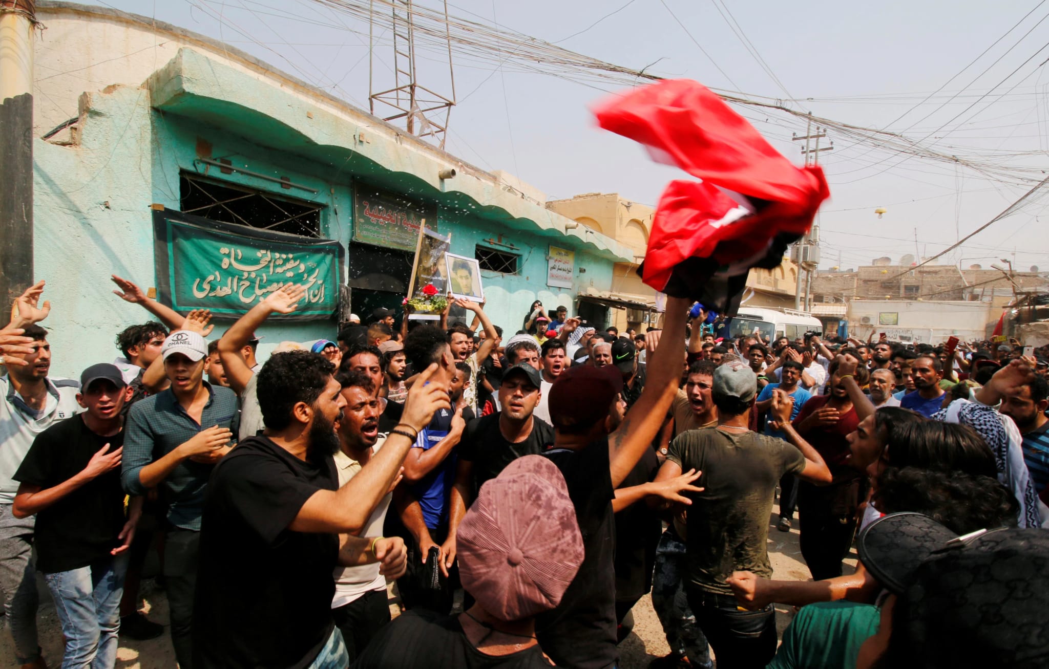 دۆخی ناوچەیەکی بەسڕە لە لێواری تەقینەوەدایە