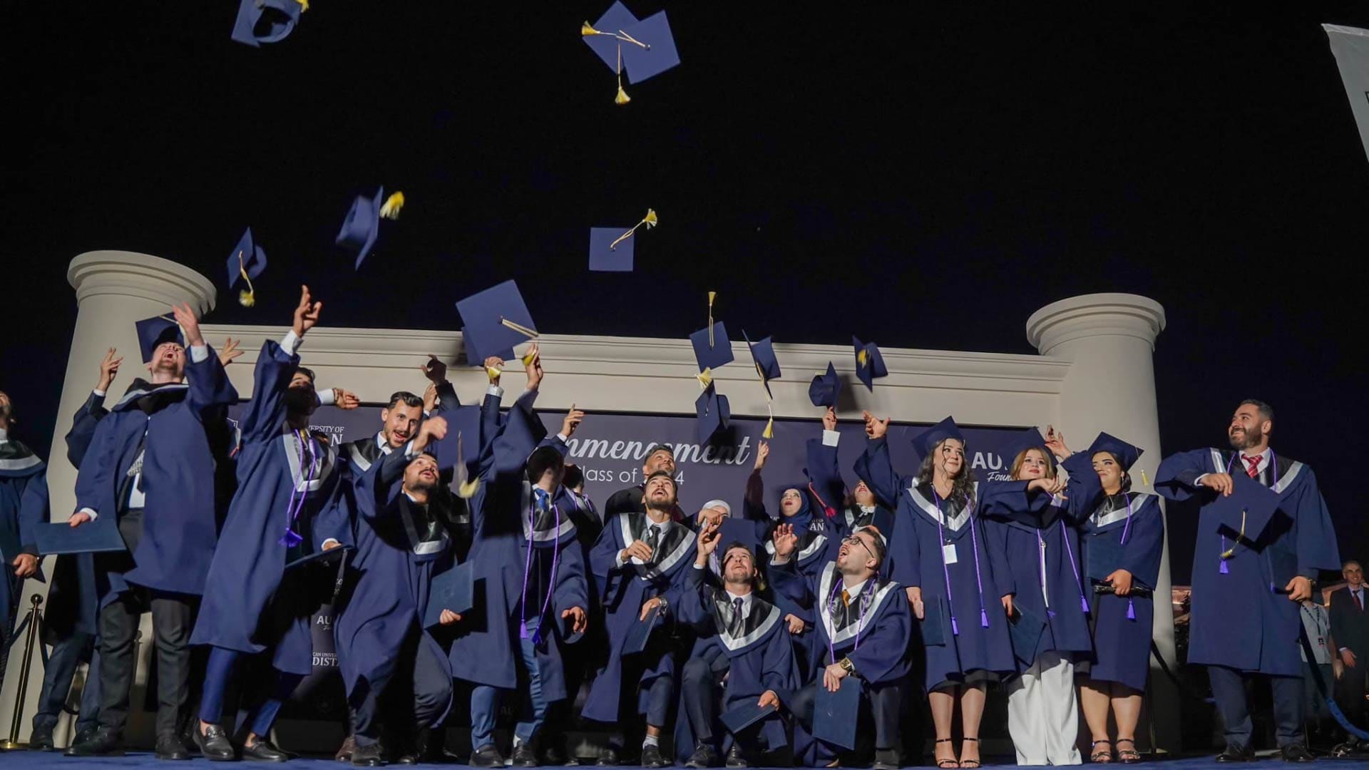 ئاهەنگی دەرچووانی زانکۆی ئەمریکی لە دهۆک بەڕێوەدەچێت