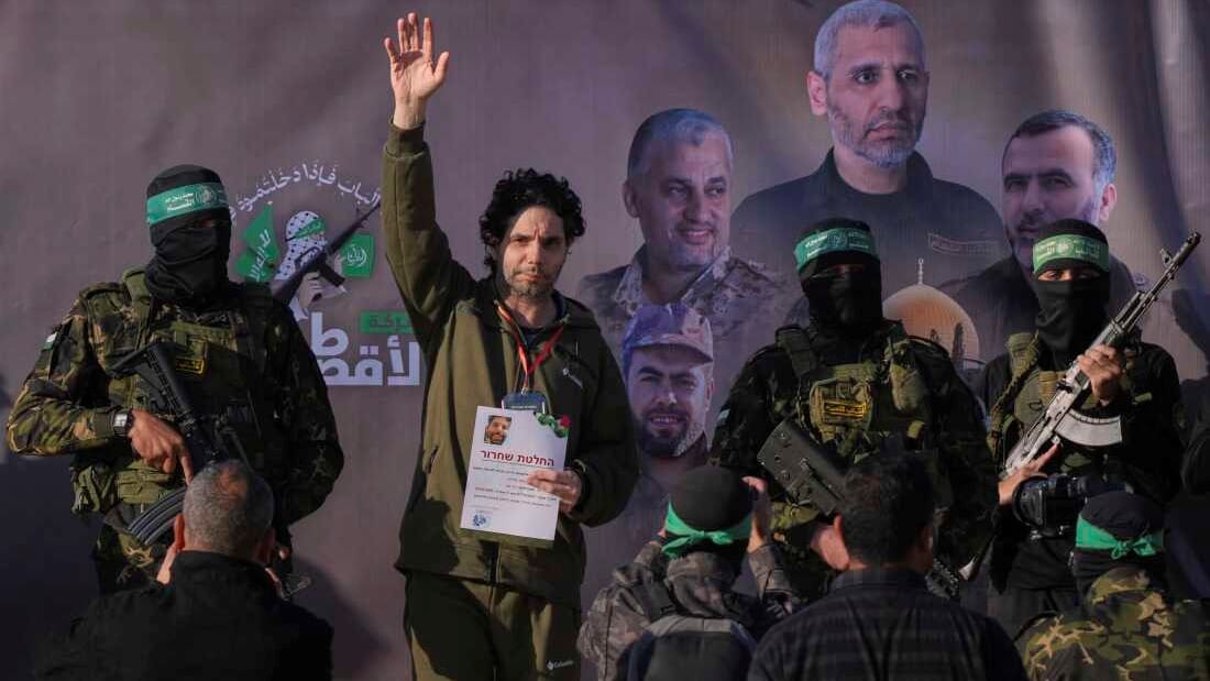 حەماس: ئامادەین بارمتەکان ئازاد بکەین