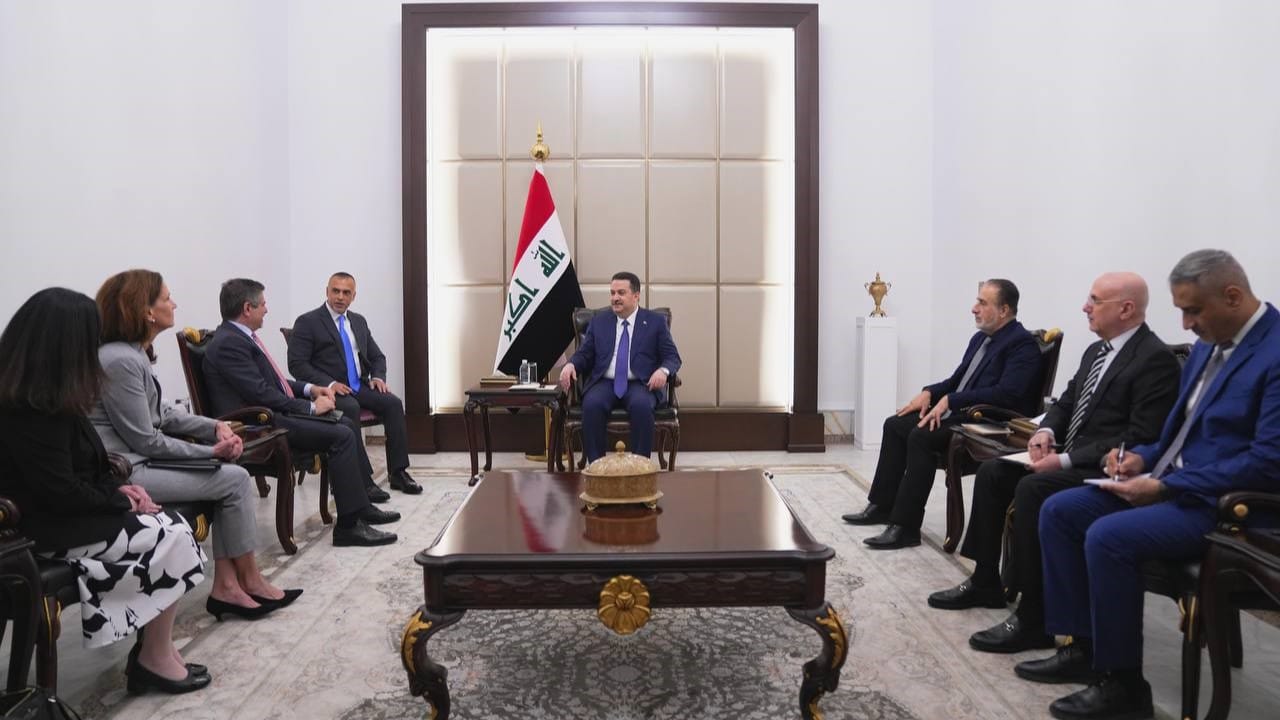 عێراق و ئەمریکا تاوتوێی پەیوەندییە دوو قۆڵییەکانیان نێوانیان دەکەن