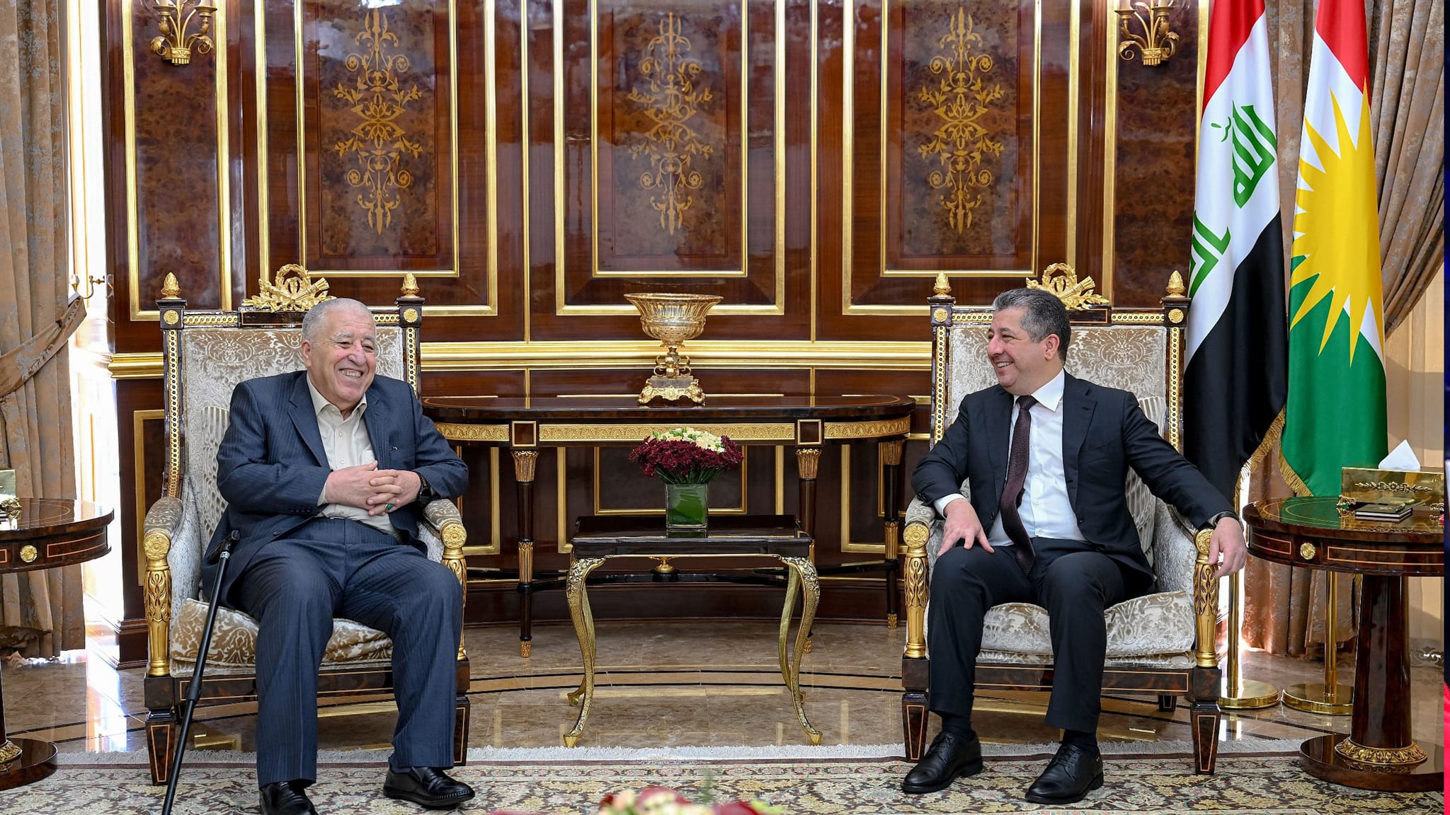 سەرۆكوەزیران مەسرور بارزانی جەخت لە پشتیوانیكردنی نووسەران دەكاتەوە