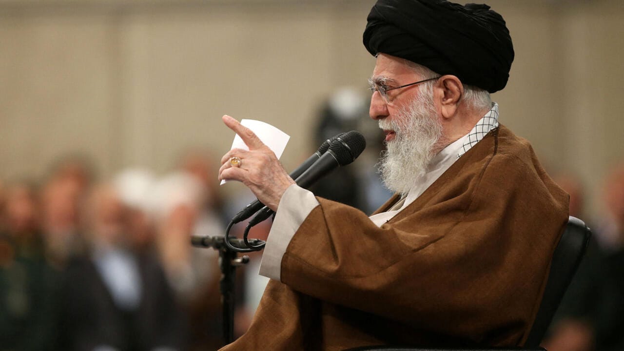 خامنەیی: دەستبەرداری پیتاندنی یۆرانیۆم نابین