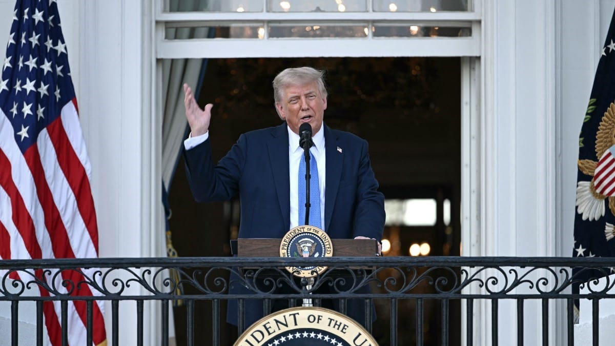 ترەمپ هاتنی هاووڵاتیانی 12 وڵات بۆ نێو ئەمریکا لە نێویشیاندا ئێران قەدەغەکرد