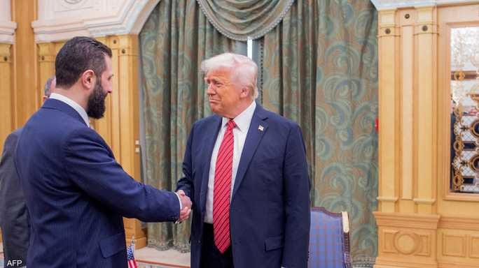 ترەمپ ئامادەکاری بۆ لابردنی تەواوی سزاکانی سەر سووریا دەکات