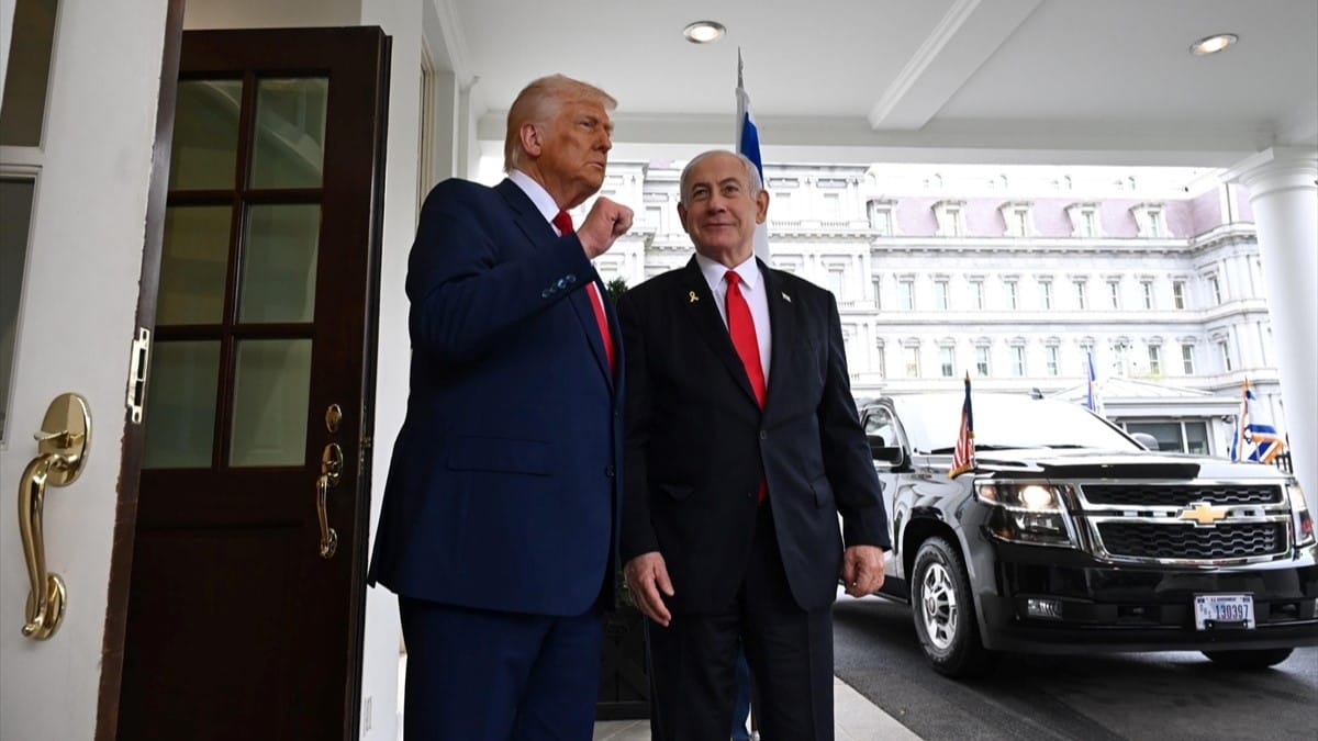 ترەمپ بۆ نەتەنیاهۆ: بە گفتوگۆ نەک بە بۆمب دەمەوێت لەگەڵ ئێران بگەمە ڕێککەوتن