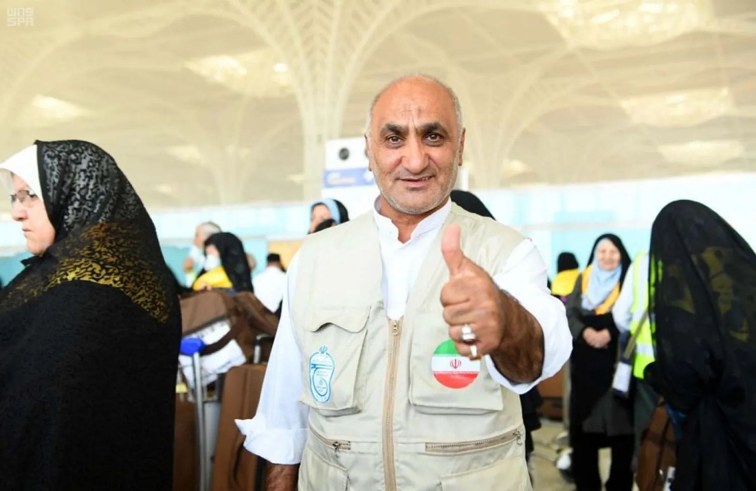 حاجیانی ئێران بە کاتی بۆ عێراق دەگوازرێنەوە و جێگیر دەکرێن