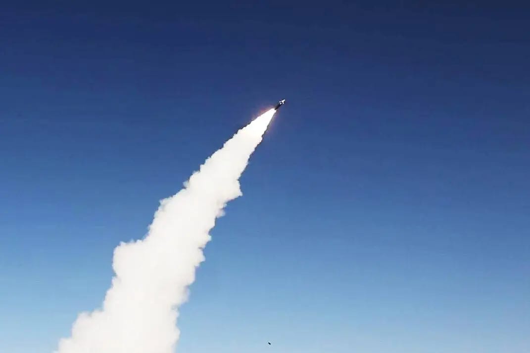 حووسییەکان بە مووشەکی بالیستی ئیسرائیل بەئامانج دەگرن