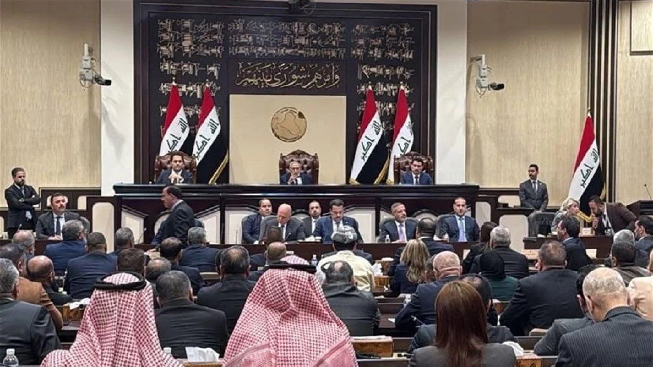 پەرلەمانی عێراق بەکارهێنانی ئاسمانی وڵات بۆ هێرشکردنە سەر ئێران ڕەتدەکاتەوە