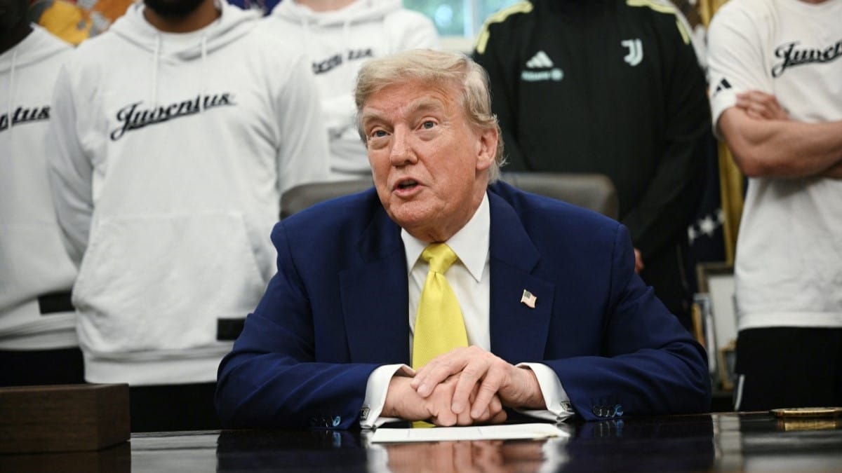 ترەمپ: تا ئێستا شەڕمان نەکردووە بەڵام پێویست بکات دەیکەین