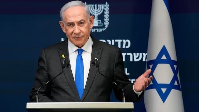 ئیسرائیل: لەسەر داوای ترەمپ ‌هێرشەکانمان ڕادەگرین