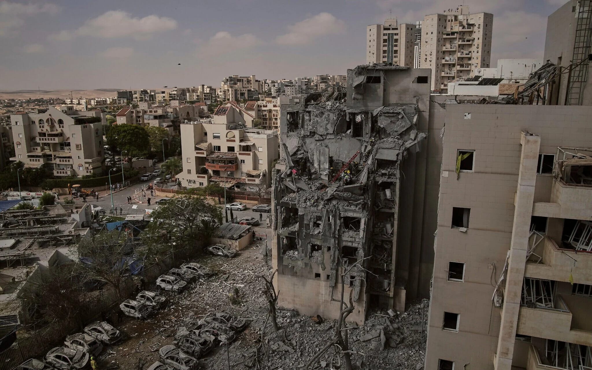 حووسییەکان بەردەوامن لە بۆردوومانکردنی ئیسرائیل